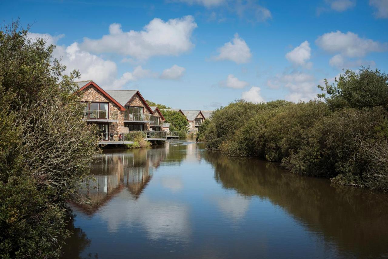 Kingfisher Hot Tub & Log Burner House On Premium Lakeside With Resort Facilities St Columb Major Dış mekan fotoğraf